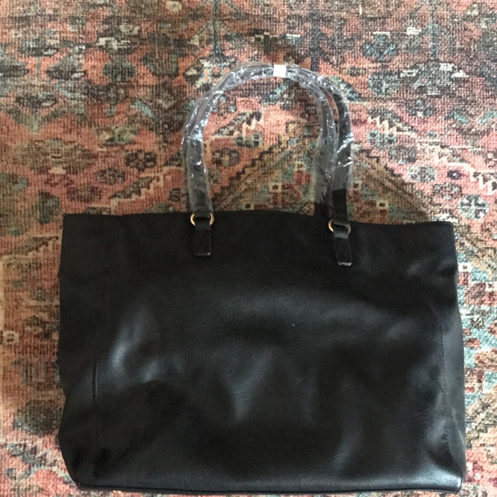 Sole Society Zypa Tote NWT - Picture 2 of 4